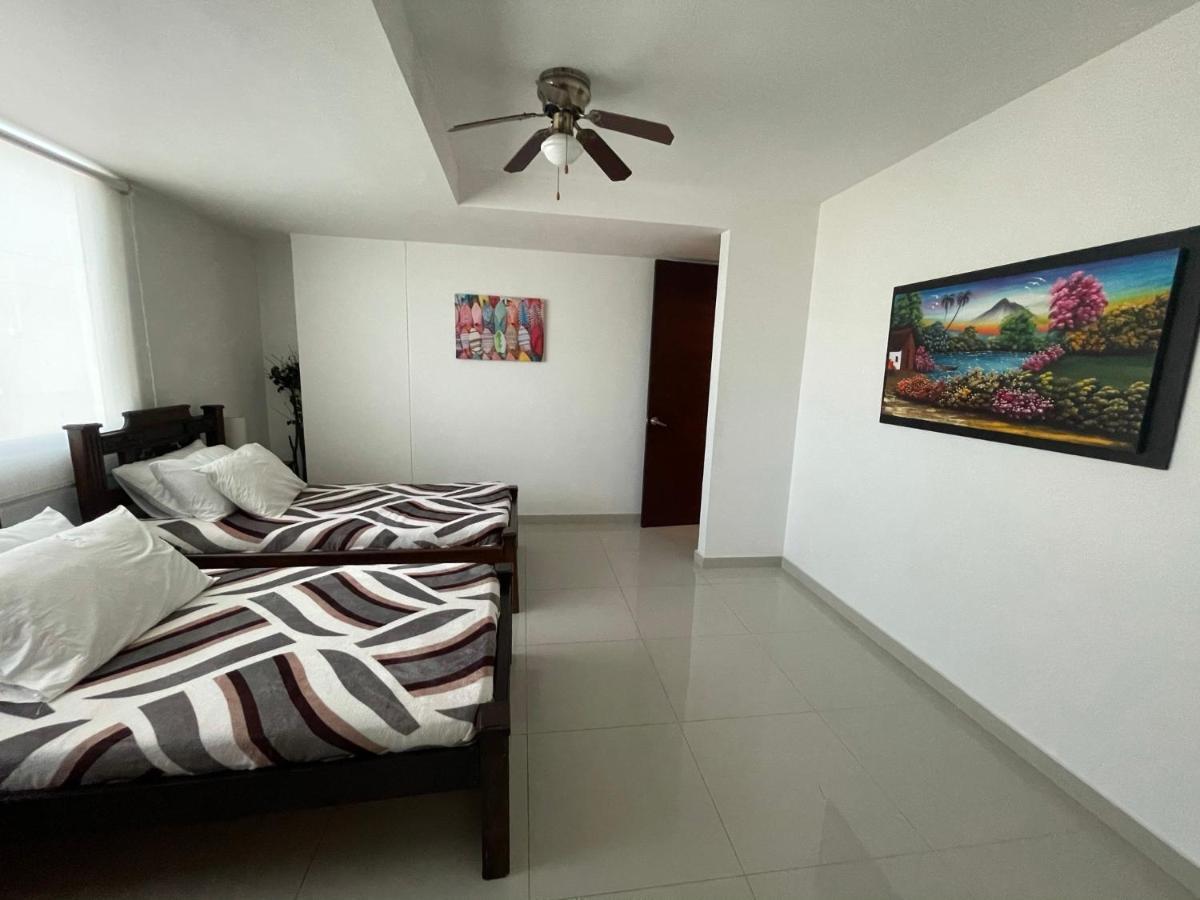 Cartagena Beach Front Apartments Eksteriør bilde