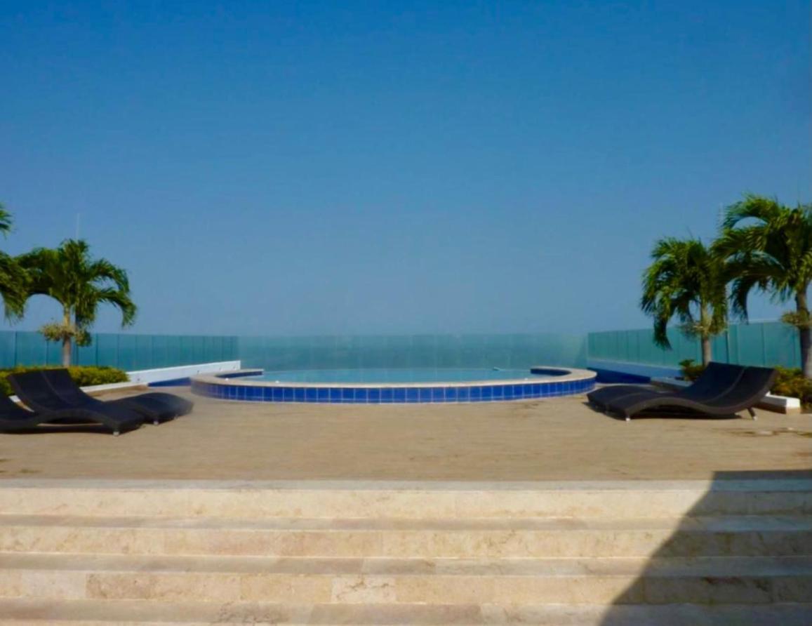 Cartagena Beach Front Apartments Eksteriør bilde